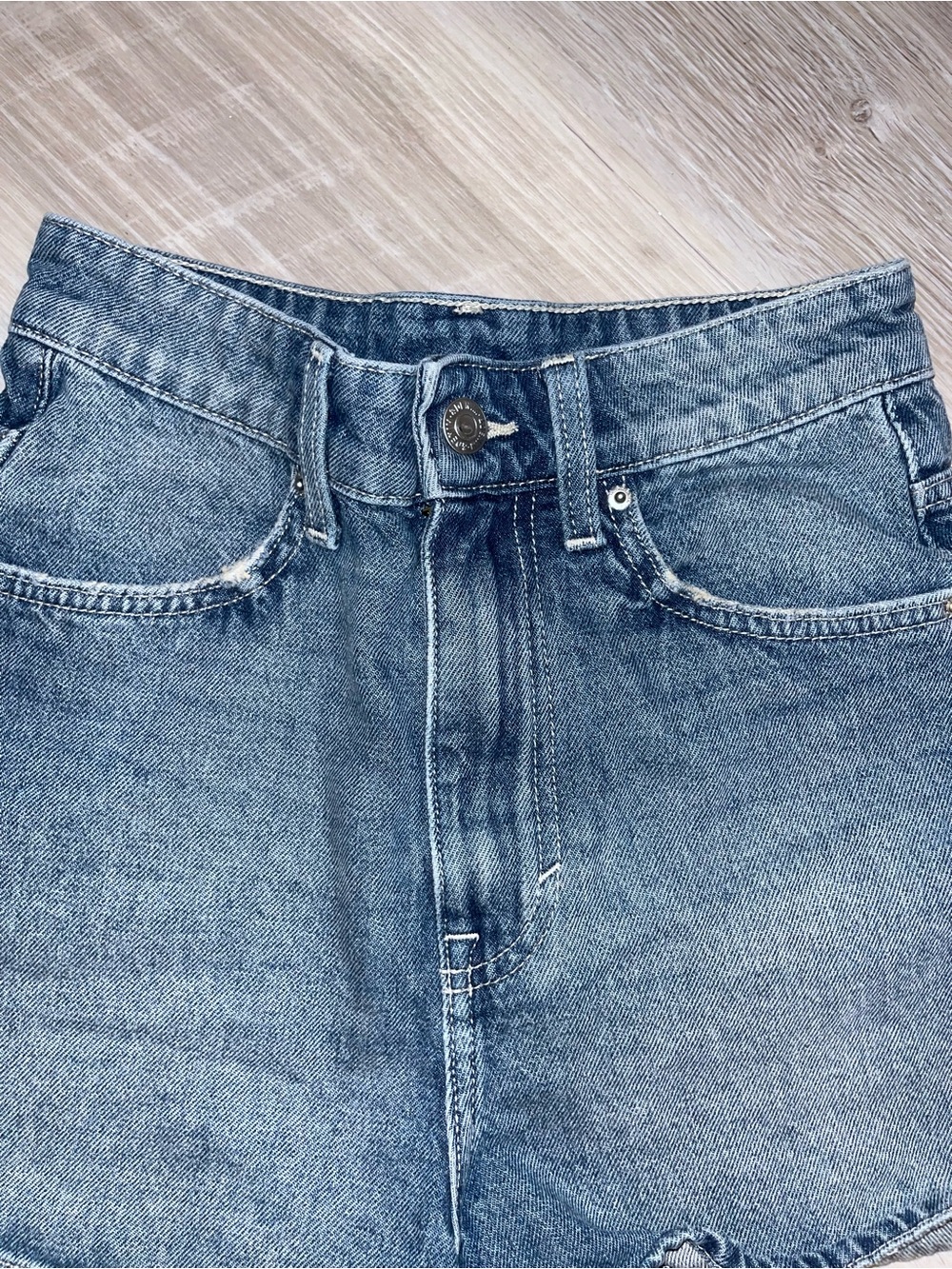 H&M Women's Dark Blue High-Rise Denim Shorts